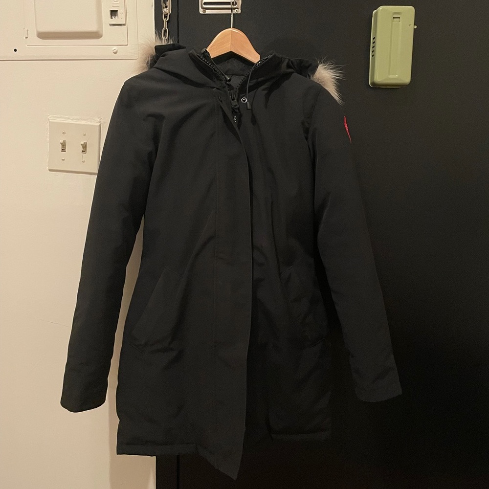 Canada Goose Women’s Victoria Parka Small